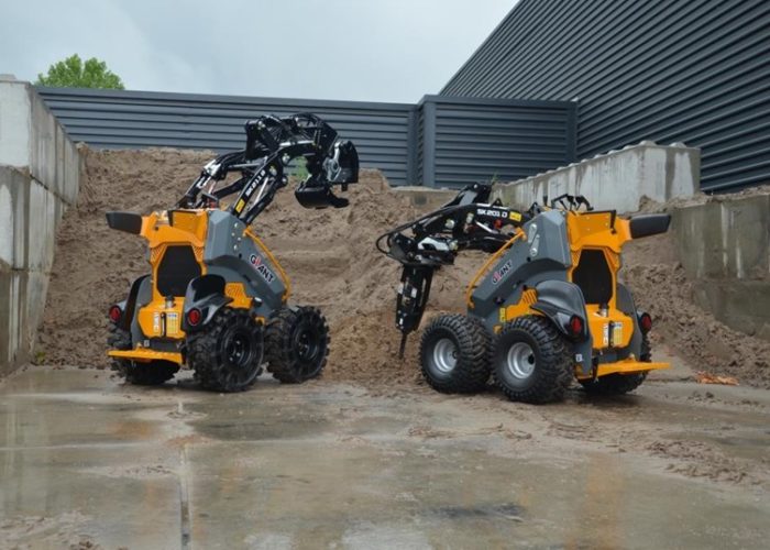 giant-skid-steer-loader